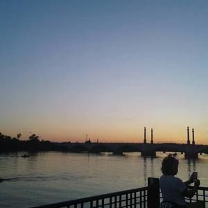 Meet your Posher, Noemis